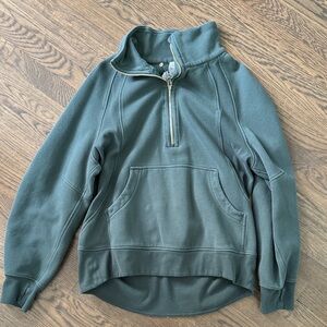 Lululemon women’s scuba oversized funnel-neck half zip in Olive size M/L